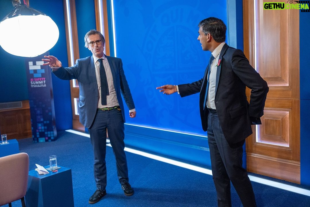 Rishi Sunak Instagram - Thank you for visiting, @VP. We will tackle the risks and embrace the opportunities of AI in the same way we have embraced common challenges throughout our history β together π¬π§πΊπΈ