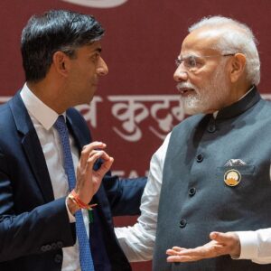 Rishi Sunak Instagram - Two nations, one ambition. 
 
An ambition rooted in our shared values, the connection between our people and - of course - our passion for cricket.
 
दो देश, एक महत्वाकांक्षा
 
महत्वाकांक्षा, जो हमारे साझा मूल्यों, दोनों देशों के लोगों के बीच आपसी संबंधों, और - निश्चित रूप से -  क्रिकेट के प्रति हमारे जुनून में समाहित है।