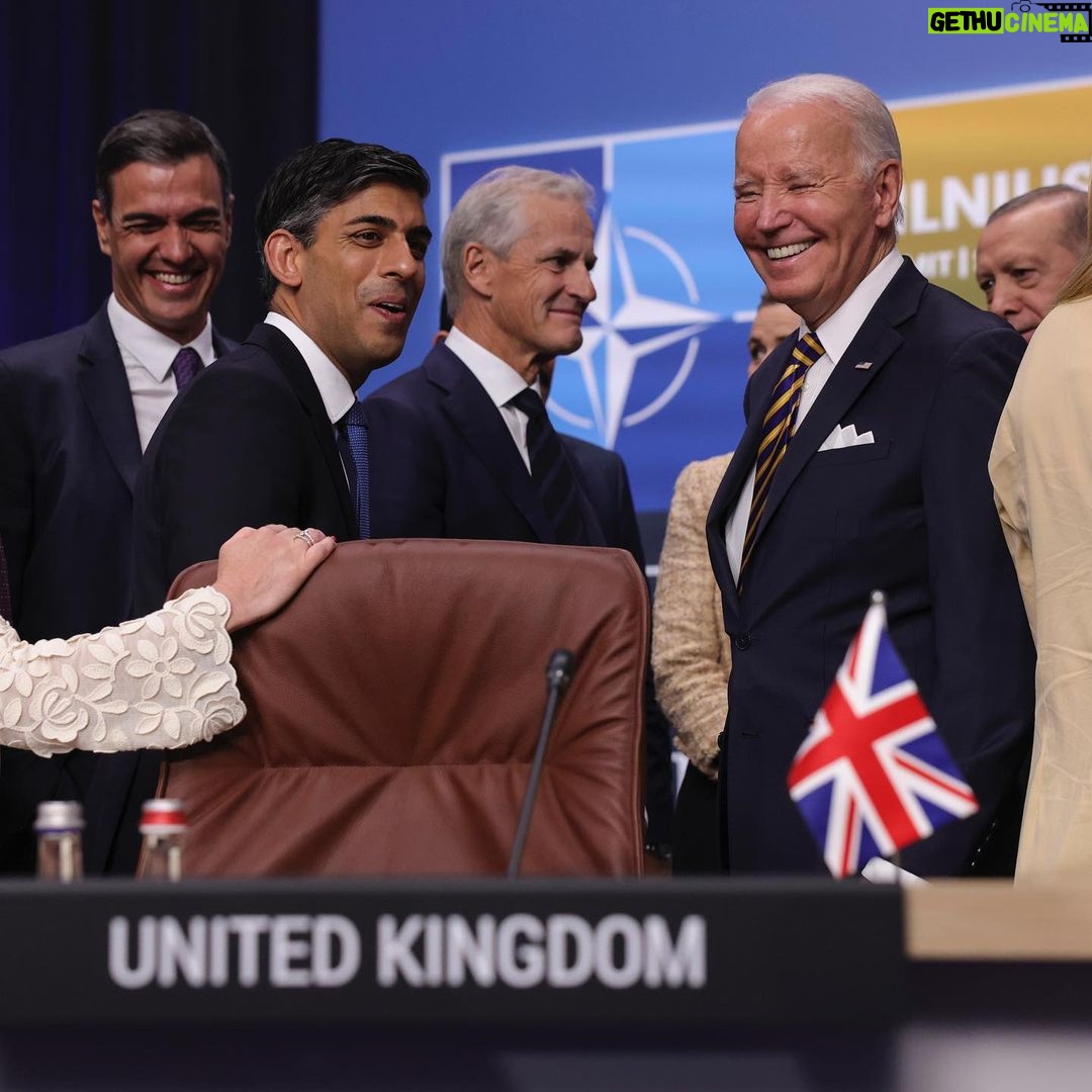 Rishi Sunak - 80.4K Likes - NATO is where Ukraine belongs.