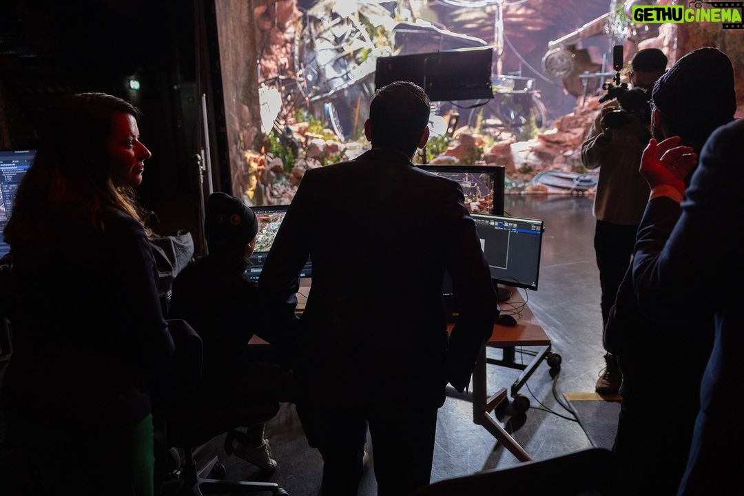 Rishi Sunak Instagram - The creative industries are a true British success story. Congratulations to all receiving Oscar nominations today! A great visit to @PinewoodStudios and @NFTSFilmTV yesterday to see the magic in action. Pinewood Studios