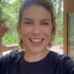 Rita Lobo Instagram - LIVE — Quer fazer uma aula de yoga comigo?! Hoje, às 16h30, minha amiga e professora @elisa.hoeppers vai dar uma aula pra mim — e pra quem quiser acompanhar!!! Vamos? Já ativa as notificações pra você não perder nenhum conteúdo em 2024!!!