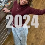 Rita Lobo Instagram - Qual vai ser a sua primeira #ReceitaPanelinha em 2024? 🥣🥘🍝2️⃣0️⃣2️⃣4️⃣ O ano já começou e eu tô aqui grudadinha em você. Porque eu tenho convicção que saber cozinhar é a ferramenta mais poderosa pra manter uma alimentação saudável. Junto com a equipe @panelinha_ritalobo, vou ajudar você em todas as situações na cozinha. A gente tá cheio de dicas, estratégias, receitas práticas — e outras mais elaboradas também —, pê-efes pro dia a dia, opções de pratos preparados em uma panela só, ideias pra uma pessoa ou pra família toda, e ainda sugestões pra receber quem você ama com estilo. Todas as minhas receitas (e dicas, e ideias) estão no Panelinha.com.br #ReceitaPanelinha #RitaLobo #ComidaDeVerdade #ReceitaPratica