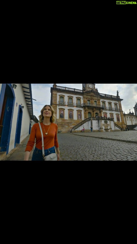 Rita Lobo Instagram - Quem aí ama comida mineira? E já reparou que, por lá, sempre tem um verdinho no prato? É por isso que a gente escolheu Minas Gerais pra falar do grupo das hortaliças — que são todas as verduras e legumes… Na próxima sexta (8), a minha série documental vai mostrar o pê-efe mineiro! É depois do Globo Repórter, na tela da Globo! Os dois primeiros episódios estão disponíveis na íntegra no #globoplay. Pra você entrar no clima, deixei um monte de receitas com hortaliças no Panelinha.com.br. Vai ficar fácil caprichar no pê-efe! #PratoFeitoBR #ReceitaPanelinha #RitaLobo #ComidaDeVerdade #ReceitaPratica