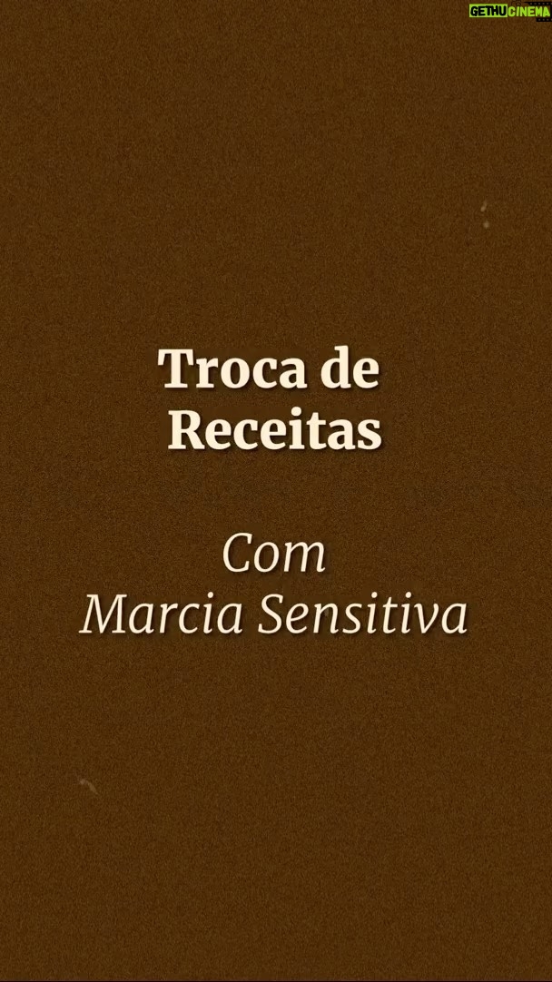 Rita Lobo Instagram - Depois desse encontro, sei tudo que vai acontecer no ano que vem!! 🤪 Aliás, também descobri o que eu e a @marciasensitiva temos em comum. Rs Este vÃdeo foi gravado aqui no Estúdio Panelinha, quando a Márcia veio gravar comigo um episódio do Especial de Fim de Ano do #CozinhaPrática. Foi um encontro mÃstico e saboroso, que você vai ver no @gnt em dezembro. Falta pouco! #ReceitaPanelinha #RitaLobo #ComidaDeVerdade #ReceitaPratica