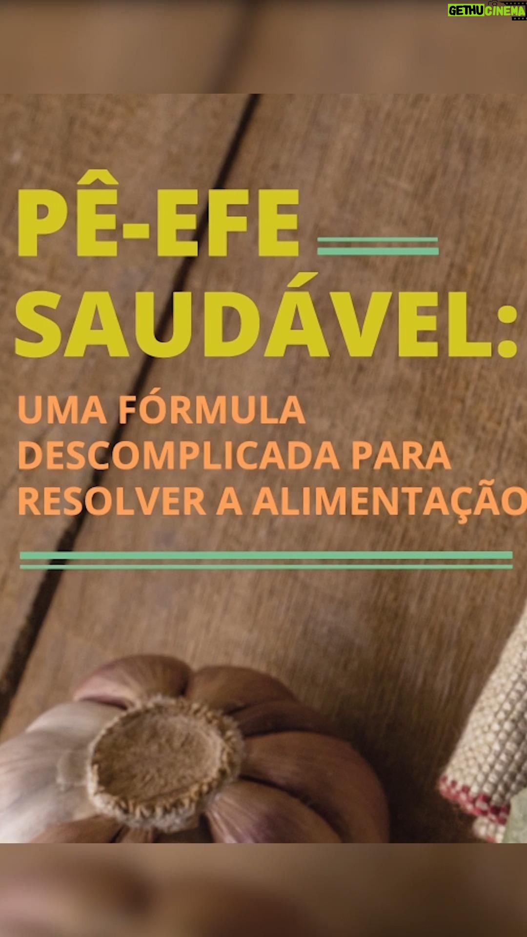 Rita Lobo Instagram - OLHA QUEM VOLTOU! O meu curso online 'Pê-efe saudável', que fez um baita sucesso nos últimos anos, ganhou uma nova turma. Quem aqui quer fazer parte dela? Nas aulas, você vai aprender como preparar pratos feitos incríveis, organizar o cardápio semanal e ainda economizar no orçamento. Eu também vou contar pra você todos os detalhes da fórmula do pê-efe, uma estratégia descomplicada que deixa a sua alimentação mais diversa, saborosa, prática e acessível. Ah, importante dizer: as vagas estão abertas por tempo limitado. Quer fazer parte da nova turma do curso online 'Pê-efe saudável'? Faça a sua inscrição em Panelinha.com.br A #EscolaPanelinha é uma parceria com o @senacsaopaulo.
