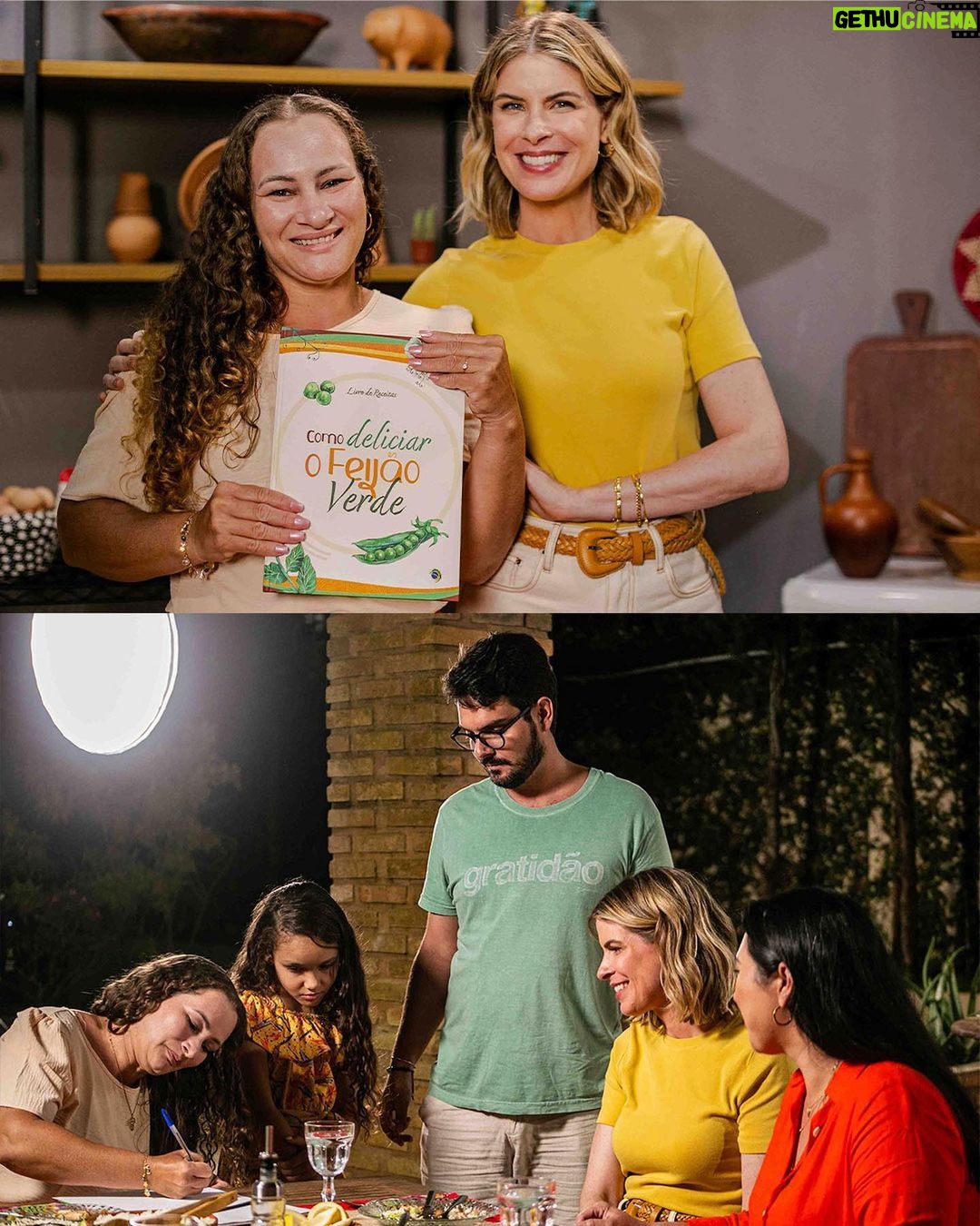 Rita Lobo Instagram - Ontem foi ao ar na @tvglobo o último episódio do Prato Feito Brasil, minha série documental, que agora está disponível no @globoplay. Foi uma alegria sem tamanho poder falar da riqueza da nossa dieta brasileira e contar histórias dos nossos cozinheiros e cozinheiras que fazem questão de preparar e comer arroz e feijão diariamente. O prato feito é um patrimônio nacional! E nós somos mais brasileiros porque comemos arroz com feijão. Muito, mas muito obrigada mesmo a você que me acompanhou nas últimas quatro semanas e fez dessa série o sucesso de audiência que foi. Agradeço também imensamente a todos na Globo que me apoiaram nessa aventura e fizeram esse Prato Feito a tantas mãos. A minha equipe, que está comigo em todos os projetos, além de agradecer, aproveito pra desejar boas férias! 😂 Pra quem se animou a cozinhar mais no dia a dia, lembro que todas as minhas receitas estão no Panelinha.com.br. #PratoFeitoBR #ReceitaPanelinha #RitaLobo #ComidaDeVerdade #ReceitaPratica