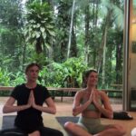 Rita Lobo Instagram - LIVE DE YOGA com a minha professora @elisa.hoeppers. Obrigada a todos que participaram. Que 2024 tenha muito momentos gostosos!!!
