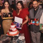 Ritabhari Chakraborty Instagram - Club Salon X Ritabhari chakraborty Calendar launch party ✨✨ Better late than never 🤣 Sharing some images from the amazing night. @nusratchirps Bonila i love you 😘 Thank you to everyone who joined me on this special evening. 5th year of the calendar. Pinch me now!