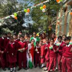 Ritabhari Chakraborty Instagram – চিত্ত যেথা ভয়শূন্য, উচ্চ যেথা শির,
জ্ঞান যেথা মুক্ত, যেথা গৃহের প্রাচীর
আপন প্রাঙ্গণতলে দিবসশর্বরী
বসুধারে রাখে নাই খন্ড ক্ষুদ্র করি,
যেথা বাক্য হৃদয়ের উৎসমুখ হতে
উচ্ছ্বসিয়া উঠে, যেথা নির্বারিত স্রোতে
দেশে দেশে দিশে দিশে কর্মধারা ধায়
অজস্র সহস্রবিধ চরিতার্থতায়–
যেথা তুচ্ছ আচারের মরুবালুরাশি
বিচারের স্রোতঃপথ ফেলে নাই গ্রাসি,
পৌরুষেরে করে নি শতধা; নিত্য যেথা
তুমি সর্ব কর্ম চিন্তা আনন্দের নেতা–
নিজ হস্তে নির্দয় আঘাত করি, পিতঃ,
ভারতেরে সেই স্বর্গে করো জাগরিত।

– রবীন্দ্রনাথ ঠাকুর

শুভ প্রজাতন্ত্র দিবস 🧡🤍💚🇮🇳 Ideal School for the Deaf