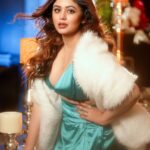 Ritabhari Chakraborty Instagram - Ritabhari X Club Salon calendar 2024! “Fashion and beauty in cinema over the years”. ✨The glamorous 60s ✨