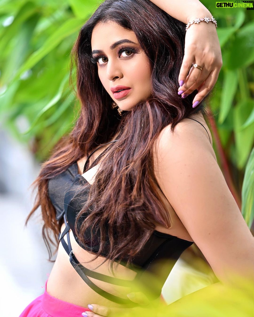 Ritabhari Chakraborty Instagram - Before sharing the entire look book of Club Salon X Ritabhari chakraborty 2024 calendar, here looking back at some images from the 2023 calendar we shot in Thailand. Remains one of my fav shoot. These images did not make it to the calendar but i really liked them ❤️