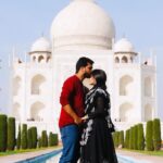 Rithika Tamil Selvi Instagram - Happy Valentine’s Day❤️ Spread love & peace ✌️🫶🏻😊 . . . . #wahtaj❤️ #tajmahal #tajmahalgallery #rithika #tamil_rithika #rithikatamilselvi #taj #valentinesday2024 Taj Mahal, Agra, India