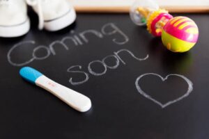 Rithika Tamil Selvi Instagram - Bless us with all ur love & prayers 🙏🏻🧿
 VINU ❤️ RITHIKA 

#rithika #tamil_rithika #rithikatamilselvi #babycomingsoon #babyarrivingsoon #baby2024 #babyannouncement #weareexpecting #happynews #happytoshare #familygrowing