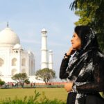 Rithika Tamil Selvi Instagram - Happy Valentine’s Day❤️ Spread love & peace ✌️🫶🏻😊 . . . . #wahtaj❤️ #tajmahal #tajmahalgallery #rithika #tamil_rithika #rithikatamilselvi #taj #valentinesday2024 Taj Mahal, Agra, India