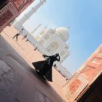 Rithika Tamil Selvi Instagram - Happy Valentine’s Day❤️ Spread love & peace ✌️🫶🏻😊 . . . . #wahtaj❤️ #tajmahal #tajmahalgallery #rithika #tamil_rithika #rithikatamilselvi #taj #valentinesday2024 Taj Mahal, Agra, India