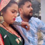 Ritu Singh Instagram - Kajwarva kardi raja ji @samarsinghh @ritu9170 Prayagraj - the Sangam City