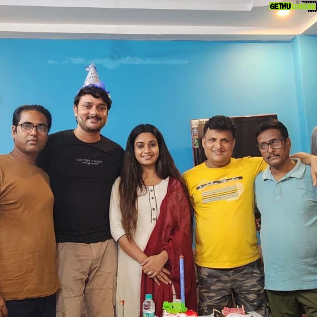 Ritu Singh Instagram - Happy birthday @ajaysjhaa15 ji , you are such a kind person nd so cool director , I wish the best future for you stay happy nd healthy too