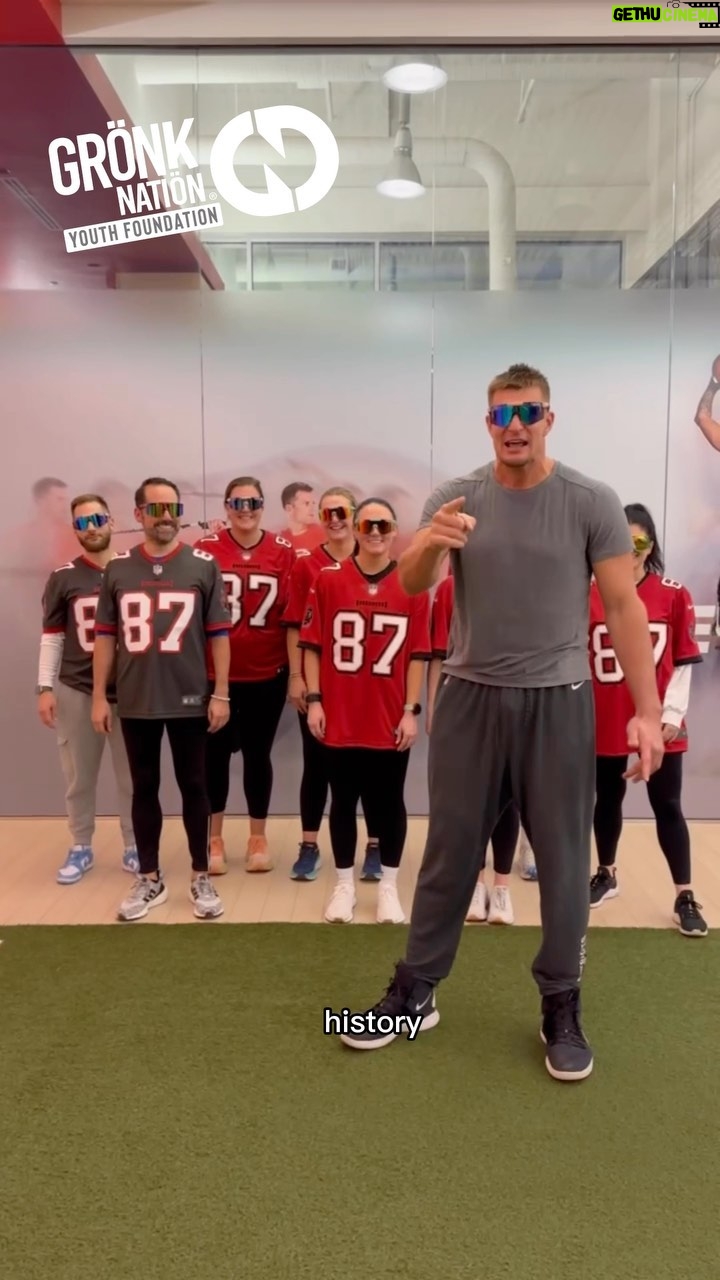 Rob Gronkowski Instagram - Presenting my marathon team: Team Gronk Nation!! Big thank you for helping raise funds and for running the @bostonmarathon for us this year! π Big shout out to @pit_viper for hooking us up with the most radical running super awesome sunglasses!! π Keep up the hard work team! Doing great things! #forthekids TB12