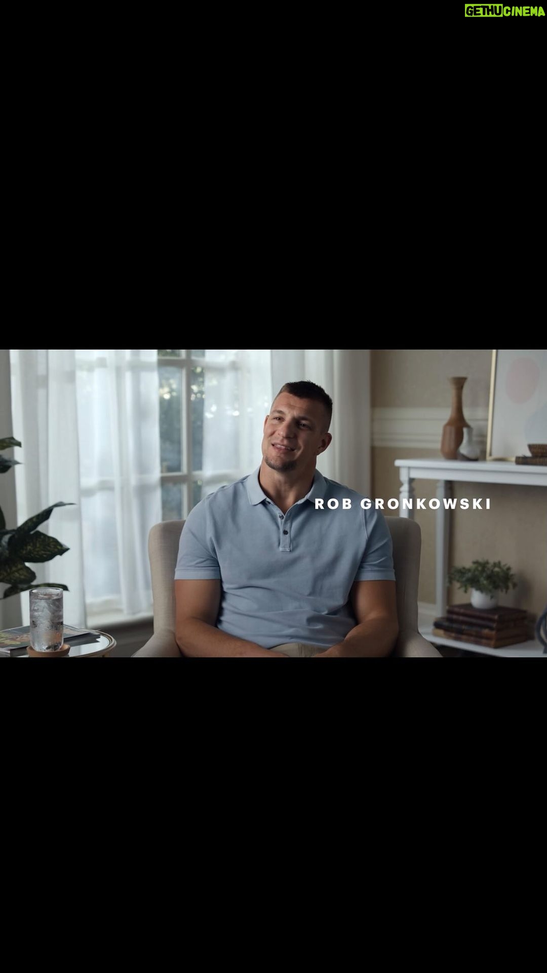 Rob Gronkowski Instagram - Who’s ready to see this mug in a bona fide documentary! (Not you? Get outta here.) So many superstars in one spot, including yours truly. I wonder how many award shows we’ll sweep… #ad … and Happy New Year folks!