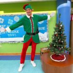 Rob Gronkowski Instagram - Santa sent Robbie the Elf to say Merry Christmas Eve to all the good boys and girls this year 👀🎄 Shriners Children’s New England