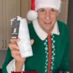 Rob Gronkowski Instagram - ‘Tis the season of SANTA GRONK 🎅🎄 Today, to cap off the 12 days of Ice Shaker giveaways, we shall end it with a BANG 💥💥💥 How to enter: 1. Like this post 👍 2. Comment on what you think my brother Chris’s secret is that he is keeping from Momma G 👀🤐 One lucky winner will get one of EVERY TYPE and KIND of Ice Shaker‼️ That means one of each: 20oz tumbler 26 oz snowflake tumbler 26ox sport snowflake 14oz sport tumbler 1/2 gal shaker gallon shaker 26oz flex handle 26oz flex 20oz skinny shaker 20oz sport tumbler … and a signed jersey from me, Robbie G