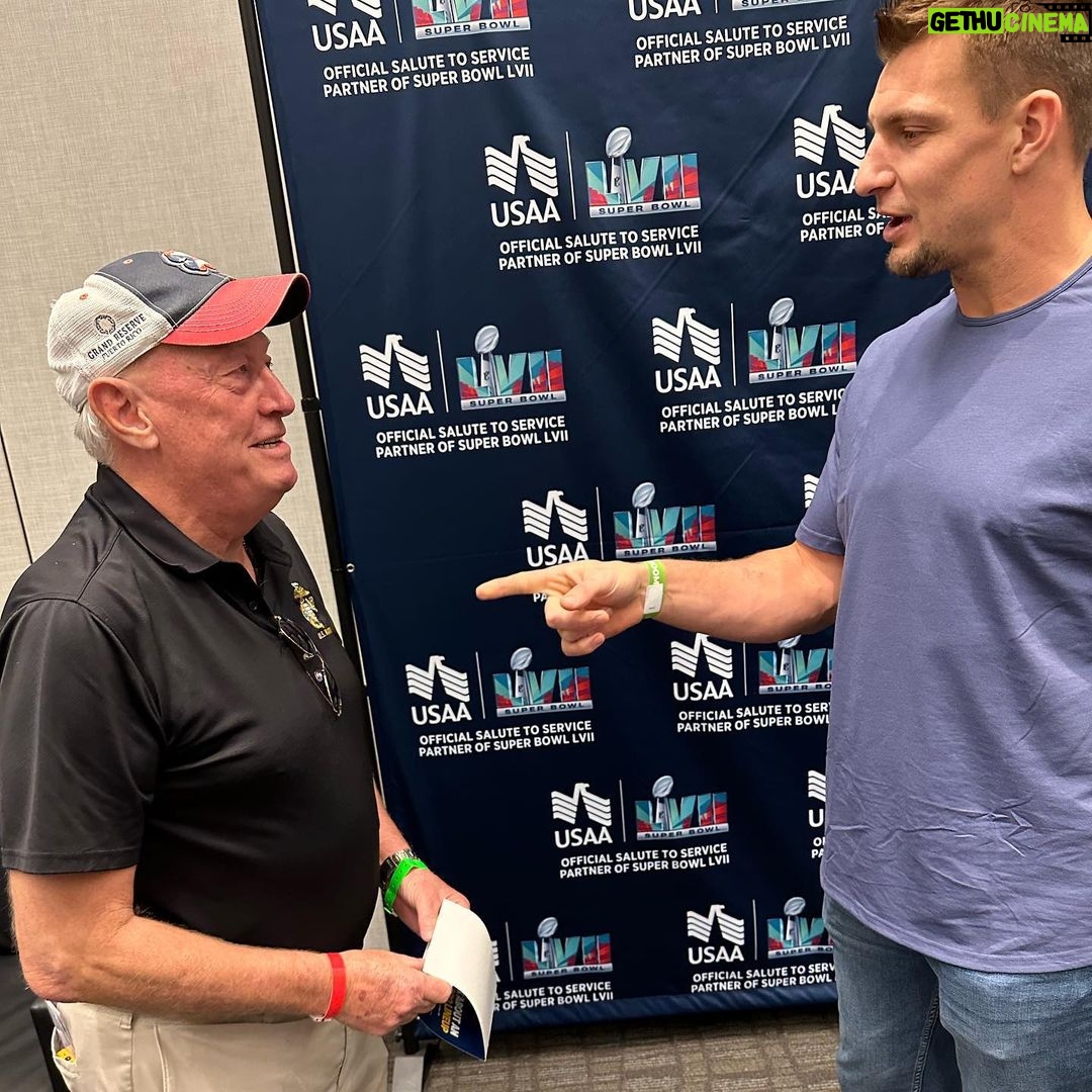 Rob Gronkowski Instagram - @USAA’s #SaluteToService Lounge for #SBLVII weekend was a blast! Meeting with military, veterans, their families & Medal of Honor Recipients was a true honor for me. Vietnam Veteran Marc McCabe got 2 tix to the game thanks to USAA & @VVAmerica #USAApartner Phoenix Convention Center