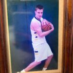 Rob Gronkowski Instagram - Man, I am hosting the USA Today @highschoolsportsawards tonight with @vernondavis who I idoled when I was in high school! And wow, hosting the show brought up so many memories of my high school days playing sports. Here’s a pic of young Robbie G either in my sophomore or junior year in high school thinking I was jacked city lol. So many great memories from those basketball days from dunks, the Green Squall (#1 student section), a few almost bench clearing brawls, and just being on a good team that worked together to get wins!! 🏀 I believe that basketball also helped me get to where I am today, using the skills I learned from playing such a great game and applying them to the football field. 🏈 Being a multi-sport athlete in high school is a great thing, you don’t just have to focus on one at that age! Play all the sports you desire kids!!