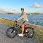 Rob Gronkowski Instagram - Love going on a cruise down by the water. But # 1 priority is safety, so make sure to always wear your helmet folks!! That’s why I teamed up with @radpowerbikes to make sure I have a good time while being safe!! 🚴 #RadPowerBikesPartner