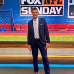 Rob Gronkowski Instagram - Sunday drippy drop drop! Back on @nflonfox today baby!!! Stylist @vtrilling Suit by @michaelstrahanbrand