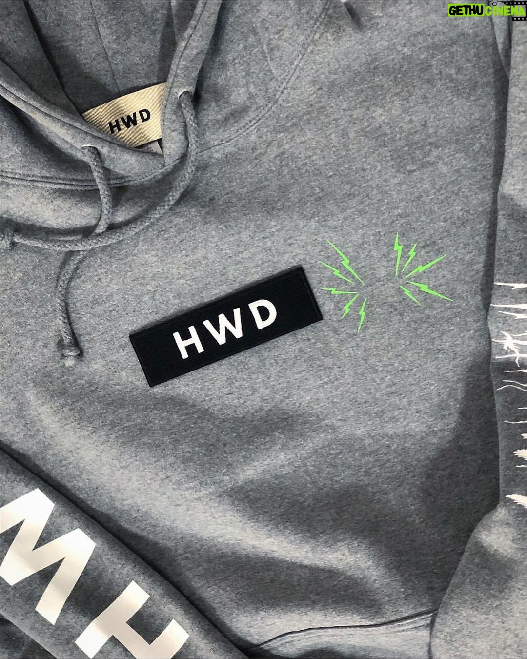 Rob Kardashian Instagram - Hoody season. New HWD soon.
