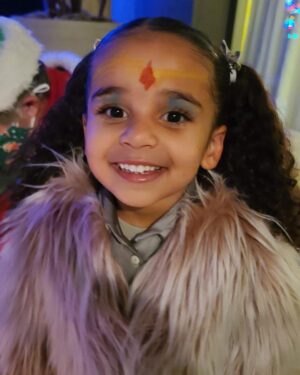 Rob Kardashian Instagram - My Queen wanted to be her favorite superhero — WONDER WOMAN — so here she is 🤣🤣🤣🥰🥰🤞🤞