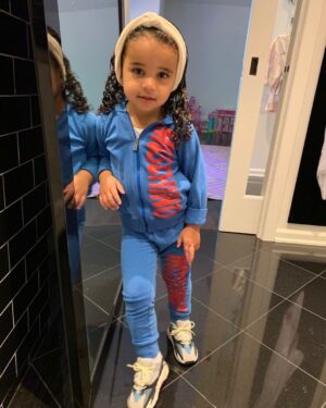 Rob Kardashian Instagram - 😍😍💙