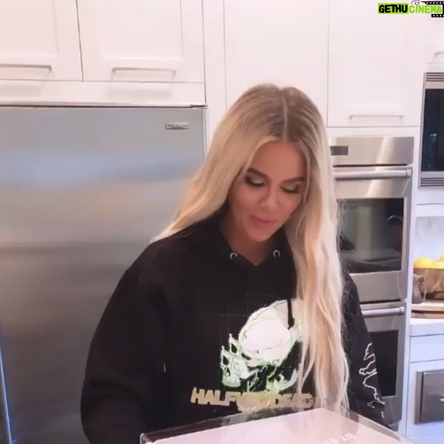 Rob Kardashian Instagram - @khloekardashian wearing @halfwaydead hoodie #HWD 💀💀💀 pick up @kimkardashian and @kyliejenner’s fragrance collab at KKWFRAGRANCE.COM now!