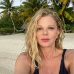 Rob Lowe Instagram - Happy Birthday to the most irresistible woman I’ve ever known. Spirit, mind, heart, body, she is the true package. Love you, Love Bug!