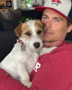 Rob Lowe Instagram - Only way to spend a Sunday..