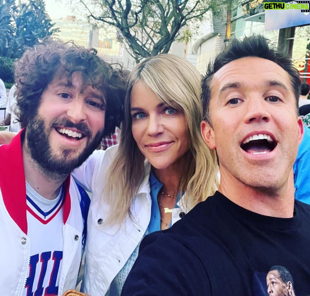 Rob McElhenney Instagram - That’s a whole lotta Philly in LA.