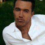 Rob McElhenney Instagram - Thanks @britishgq!! Being a quarterly gentleman is such an honor. I’ve always thought of myself as more of an annual or (at best) bi-annual gentleman so this is a wonderful surprise. Link to story in bio. *fyi I didn’t call it ‘soccer’, the Brit writer did so please don’t stab me thanx 📸 by: @austinhargave Words: @Benallenwf (Twitter) Styling: #EvanSimonitsch Grooming: hair_by_abbyroll, @misscherrymakeup