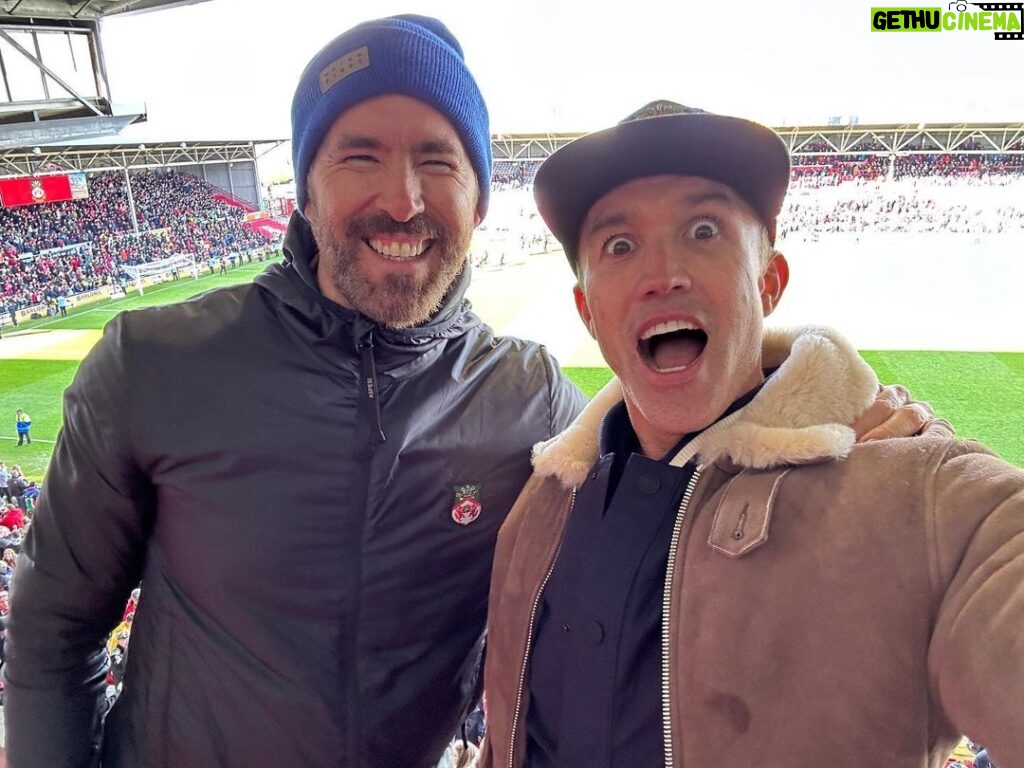Rob McElhenney Instagram - I’ve never seen either one of us make these faces. What. A. Day. @wrexham_afc