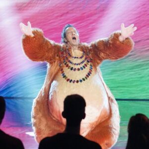 Rob Schneider Instagram - It was ME behind the #HamsterMask! Did you guess right? I dedicate my performance to my lovely wife @iampatriciamaya and my beautiful girls; Miranda, Madeline and @elleking 
(I hope Luis Miguel watched! 😃)
#TheMaskedSinger returns Monday for a special episode counting down the best performances on @FOXTV!”
