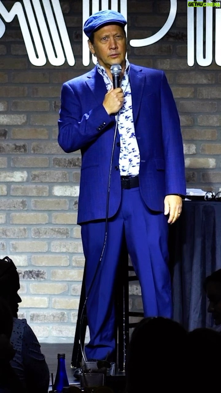 Rob Schneider - 124.1K Likes - 98%
#robschneider #gender #comedy