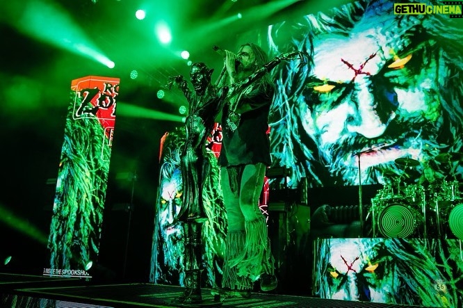 Rob Zombie Instagram - Colorado! Thanks for a rocking good time! 🔥🔥🔥🔥 #robzombie #freaksonparadetour #robfennphotography