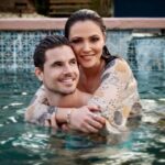 Robbie Amell Instagram - Happy mothers day to this absolute stunner. Thank you for everything that you do for your Robbie’s. You’re our favorite.