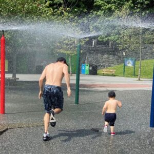 Robbie Amell Instagram - My wife takes way better pics of me and little Robbie than I do of them.