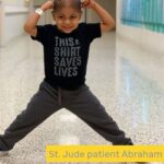 Robbie Amell Instagram - Please join me in supporting @stjude Children’s Research Hospital — Donate if you can, otherwise please spread the word. #30daysforstjude Link in my bio.