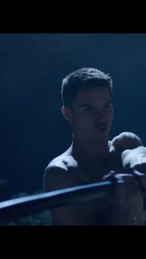 Robbie Amell Instagram - @thebabysitternetflix @netflix 
@kingbach @jennaortega @bellathorne @samweaving