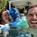 Robbie Amell Instagram - Happy Mother’s Day to all the amazing moms out there! You’re the reason we’re all here xoxoxo 😘😘😘