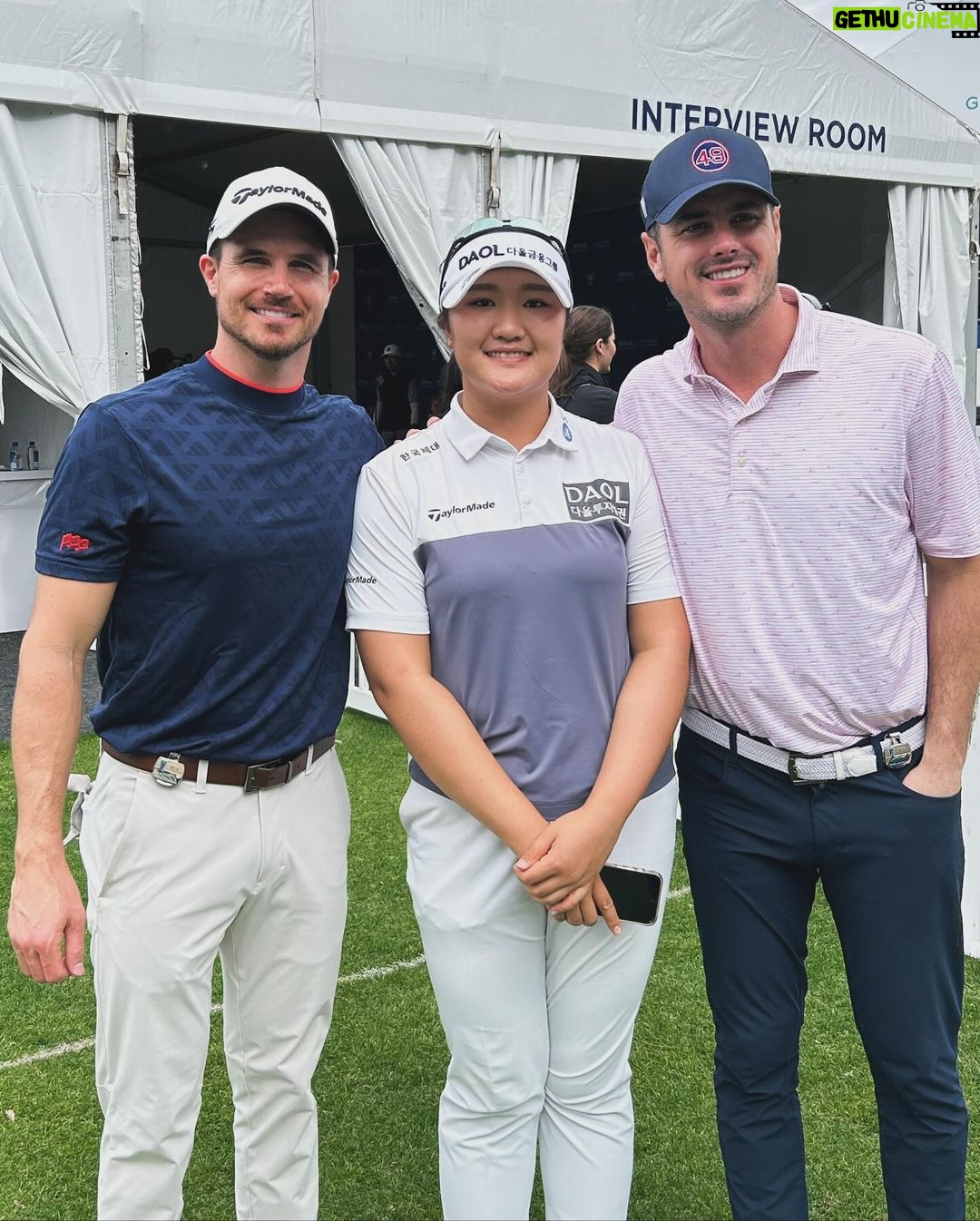 Robbie Amell Instagram - That’s as close as I’ll get to any golf leaderboard. Thank you so much to @hiltongrandvacations and @lpga_tour for having me out again! Golf is hard. Golf in front of crowds is harder. Golf in front of crowds, with those greens, for 4 days is crazy. These ladies are assassins and it’s so incredible to get a front row seat to watch them do what they do. Thank you @haeran_ryu @linngrant @gracekimmey and @amyyanglpga for putting up with my play! You are all amazing. Huge thank you to @taylormadegolf for taking care of me. We can blame the workman on this one. Not the tools. Thank you to my buddy @jessedunphy for carrying the bag, you absolute beauty. @mustachegolfer and @thaa_judge thanks for walking all weekend and trying to keep the train on the tracks! And thank you to all the amazing volunteers and fans who came out! It was so great meeting you all! #hgvlpga
