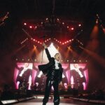 Robbie Williams Instagram – New Zealand: what an amazing opening night to the Australasian leg of XXV. See you tomorrow – thank you Hawkes Bay x