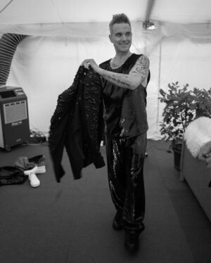 Robbie Williams Instagram - New Zealand: what an amazing opening night to the Australasian leg of XXV. See you tomorrow - thank you Hawkes Bay x