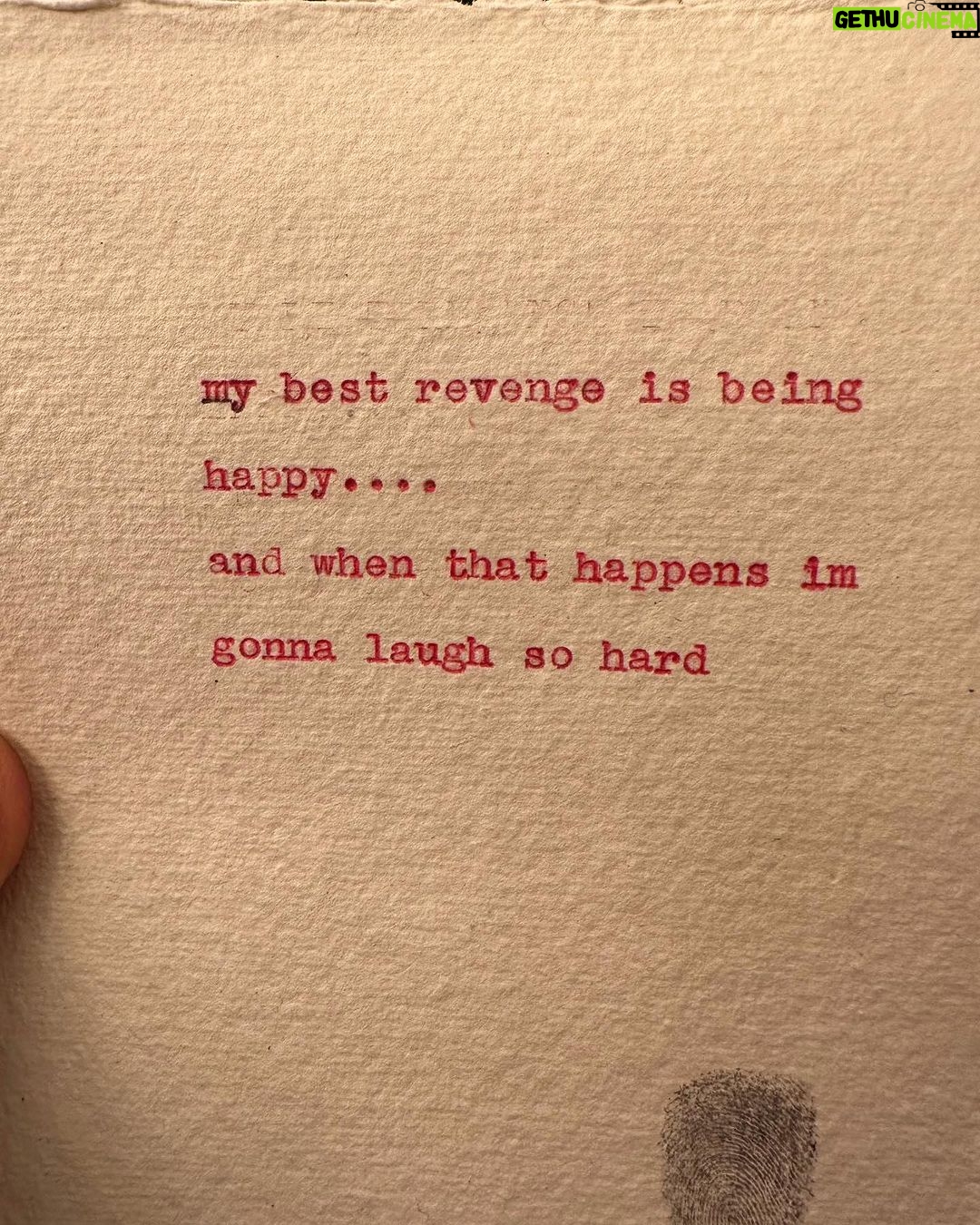 Robbie Williams Instagram - So, My TV life is deluxe right now. Mafs AND Big Brother on at the same time. I LOVE IT…… Getting reacquainted with Big Brother has felt strange. Have we outgrown each other? I mean, Im happy you’re back but im seeing other TV shows now. And we have our own thing going on, our own gang. But so far so good. MAFS is being a good season. Not a classic but ‘good’ It’s no MAFSOZ seasons 10 and 6. But then again, what is? Orange County Housewives Reunion episode 1 was pretty decent too…Who knew that a lack of accountability and an abundance of delusion would be so entertaining? Andy Cohen did. And im Eternally grateful. I don’t trust people who don’t like dogs and I don’t get people who don’t like reality TV *That should be a TSHIRT … What is your Favourite reality TV show of all time? Mine is Celebrity Big Brother. I just asked Ayda and it’s hers too. Harrison Bronte Namaste 🙏❤️